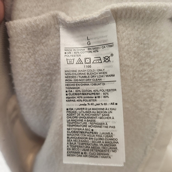 Old Navy Sz L Oversize Cropped Licensed Pop Culture Grafic Star Wars Sweater - Picture 8 of 11